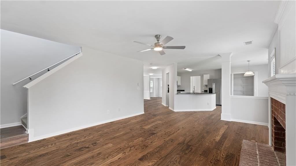 317 Shasta Ln - Photo 7 of 38
