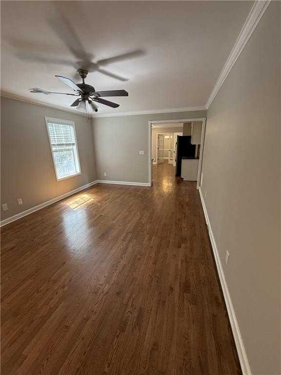 944 Crossing Rock Dr - Photo 4 of 32