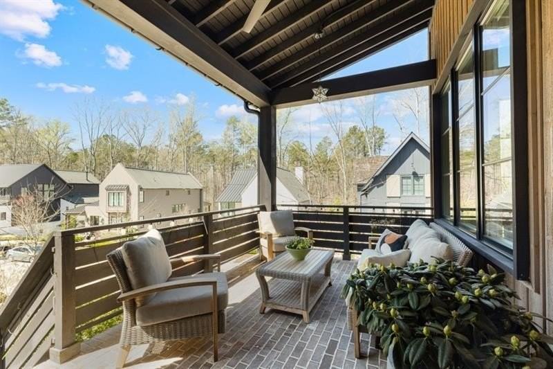 304A Mado Ln - Photo 3 of 50