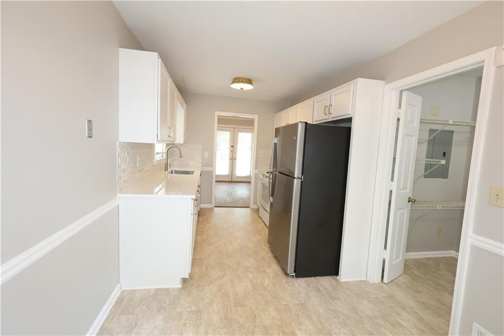 1359 Oakengate Dr - Photo 2 of 46