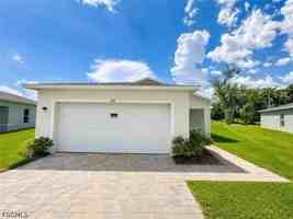 featured image of 858 Friendship Cir