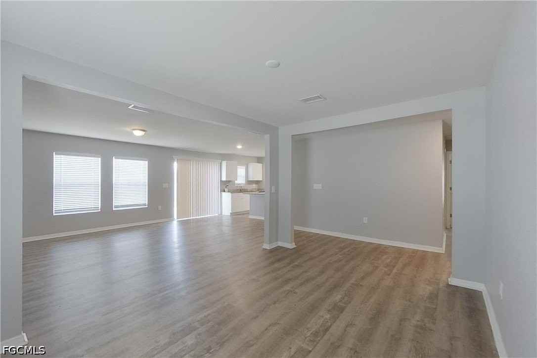 2227 Nw 11th Ct - Photo 4 of 23