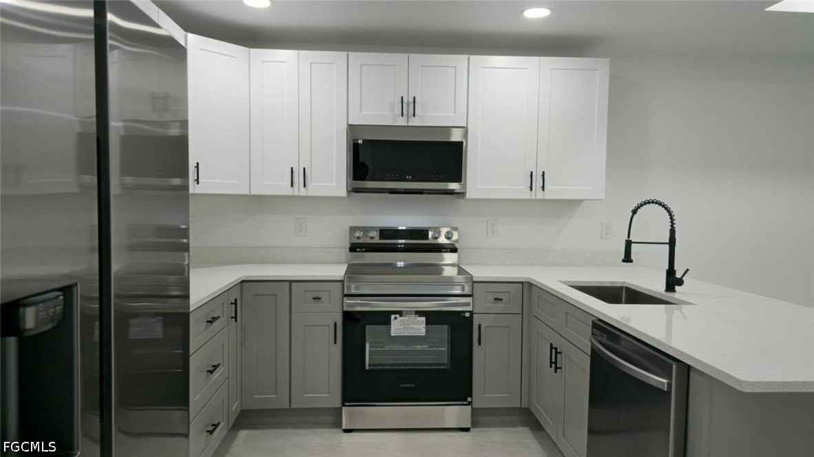 4429 26th St Sw - Photo 3 of 16