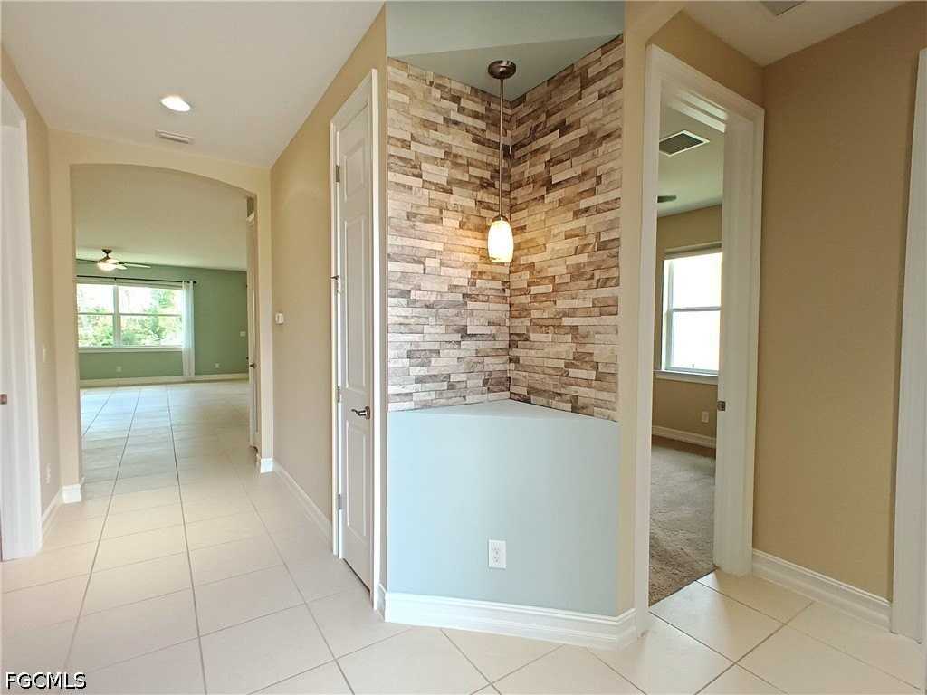20559 Long Pond Rd - Photo 3 of 37