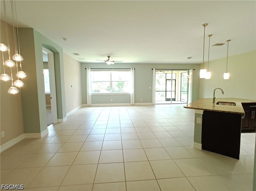 20559 Long Pond Rd - Photo 4 of 37