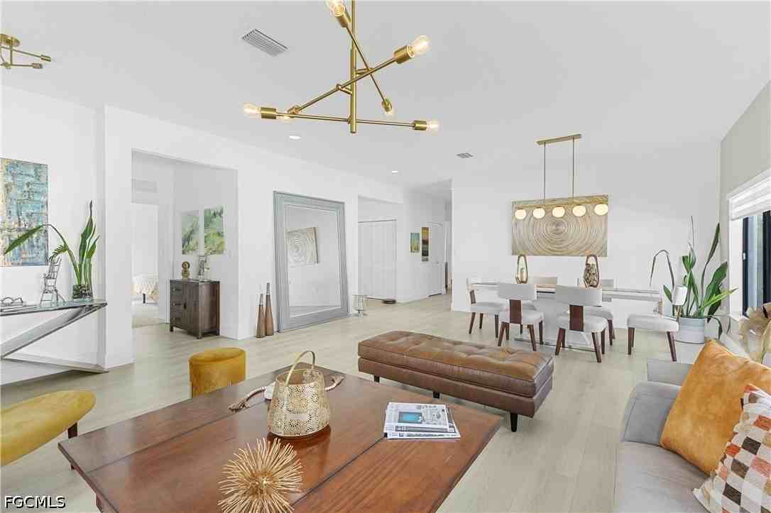 5039 Frattina St - Photo 3 of 43