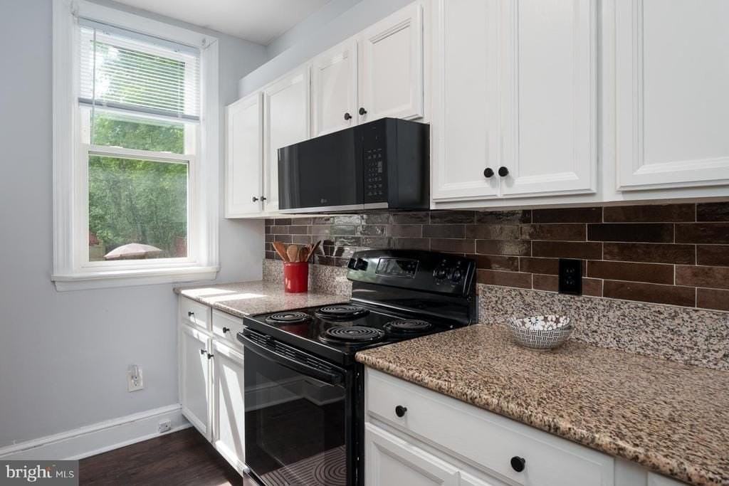 156 Mercer St - Photo 3 of 32