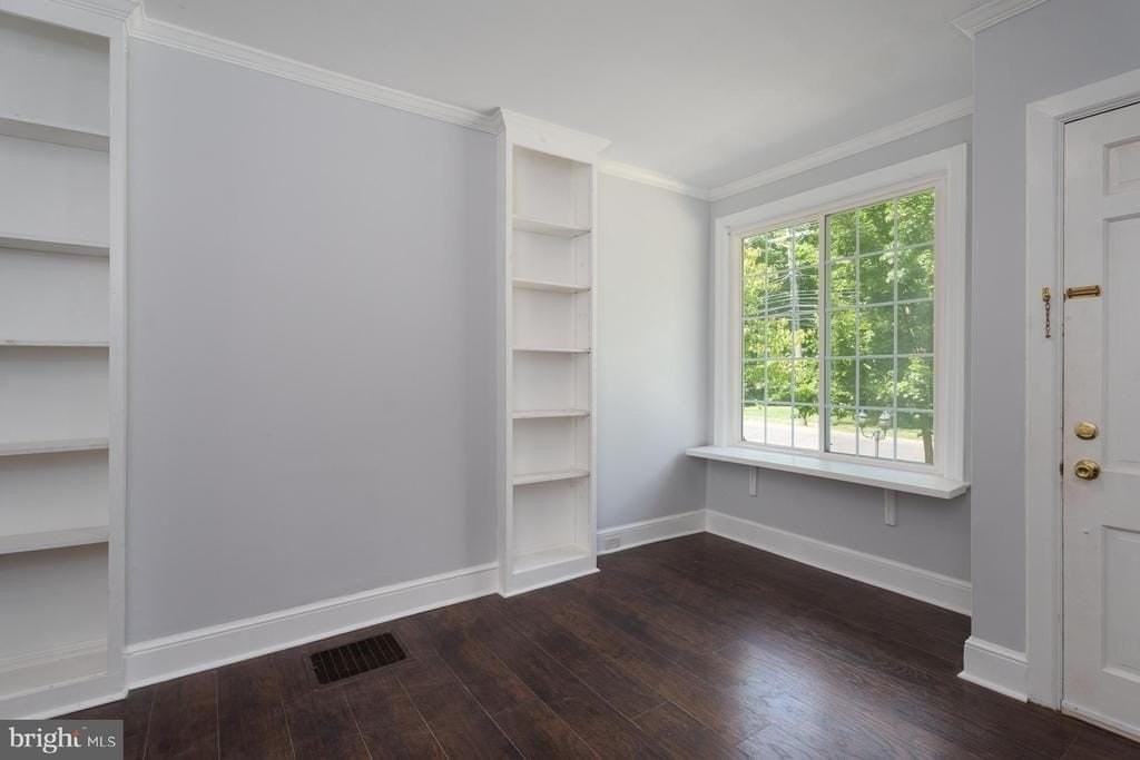 156 Mercer St - Photo 5 of 32