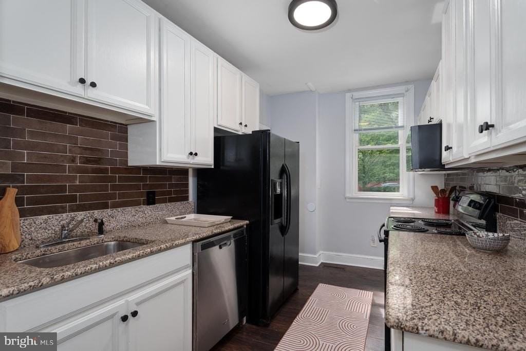 156 Mercer St - Photo 7 of 32