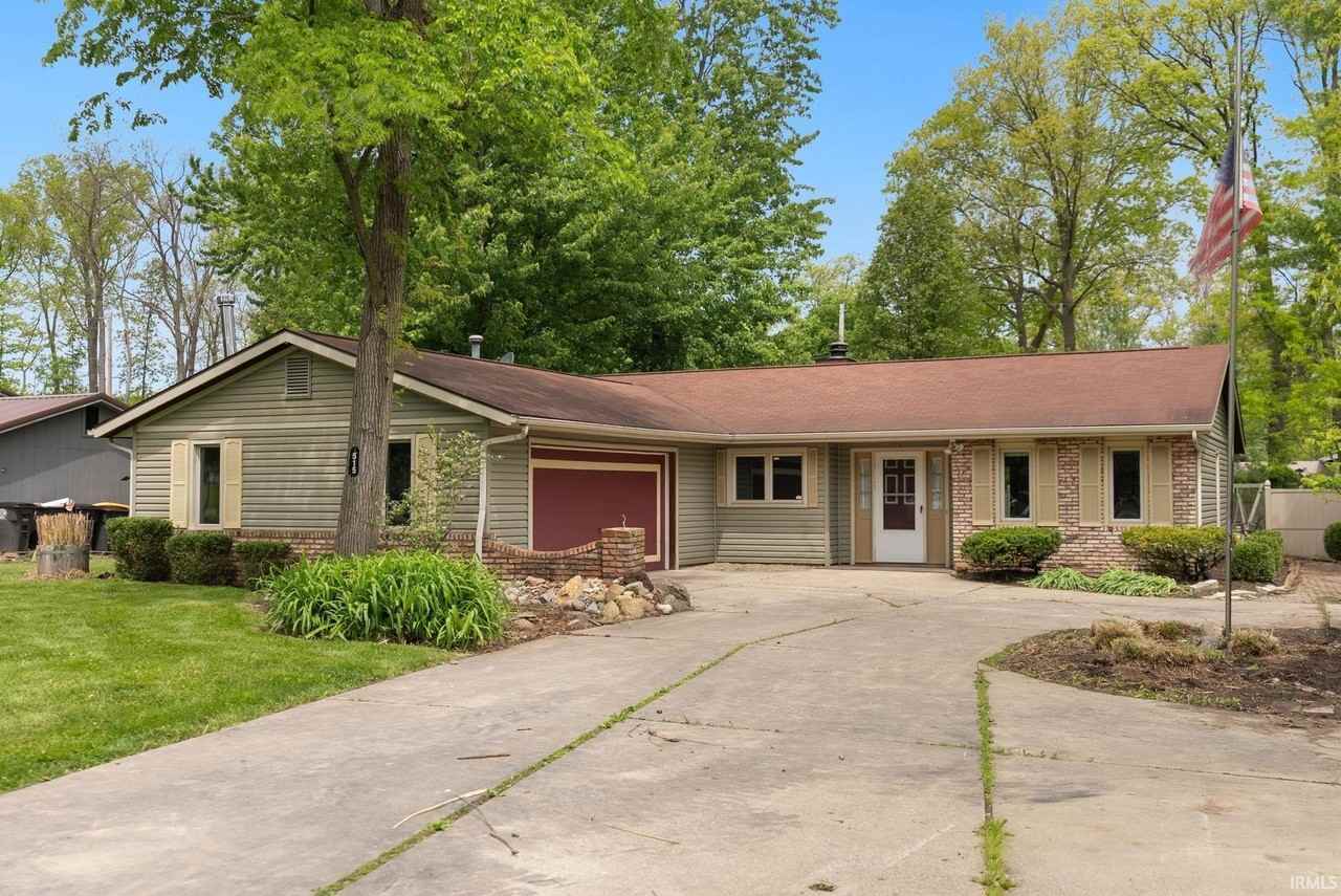 515 Ward Dr - Photo 4 of 23