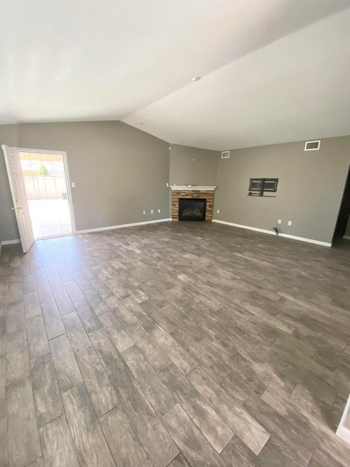 9016 Anacapa Ave Nw - Photo 3 of 24