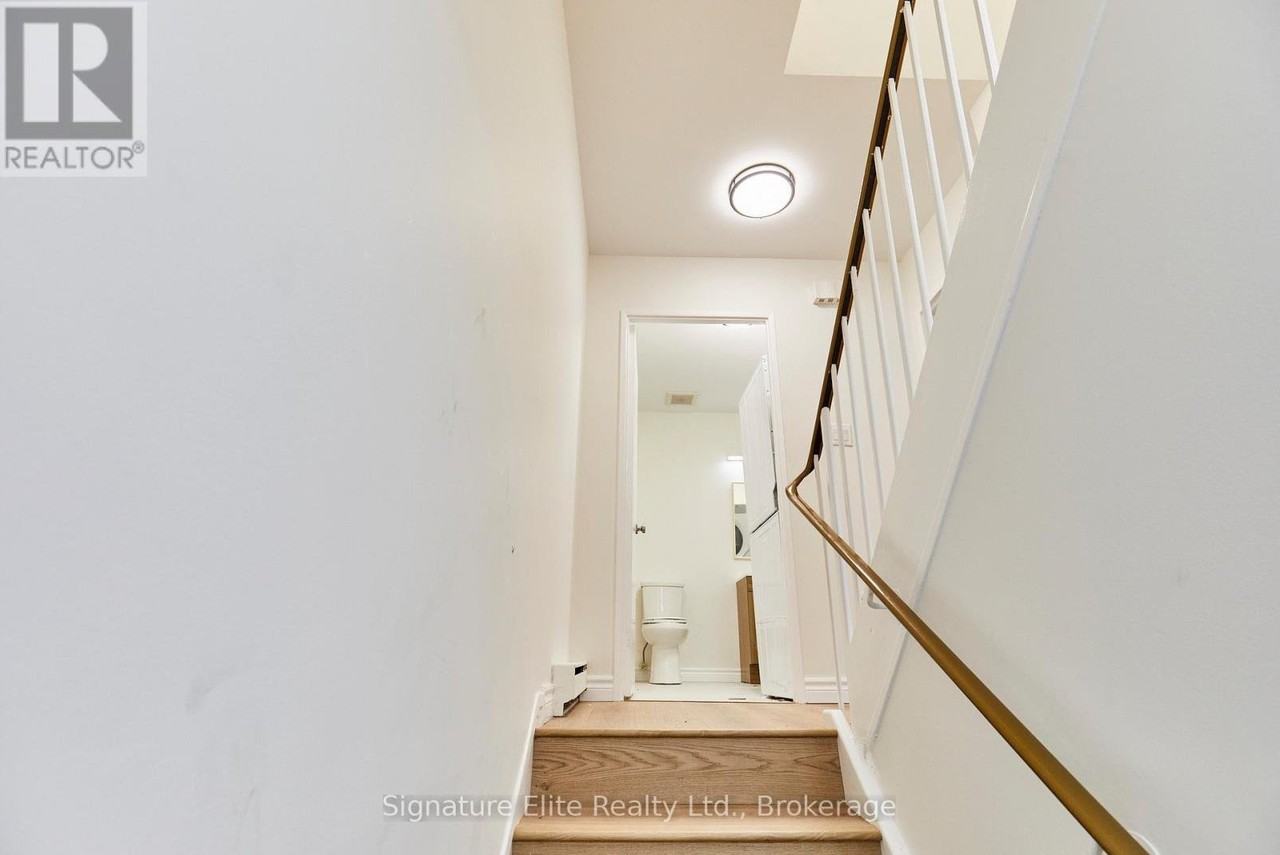 50 Scarborough Golf Club Rd - Photo 3 of 19