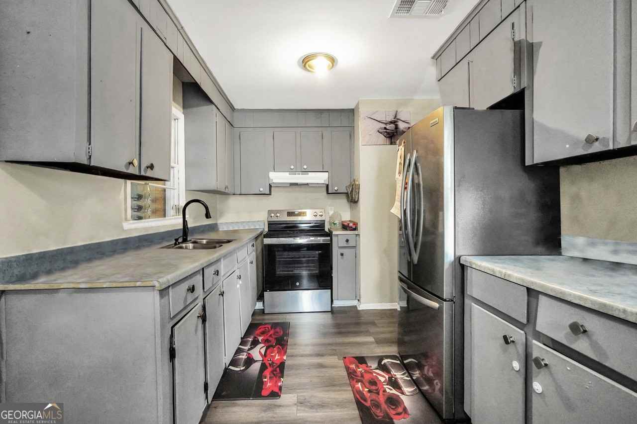 106 Vickie Dr - Photo 7 of 19