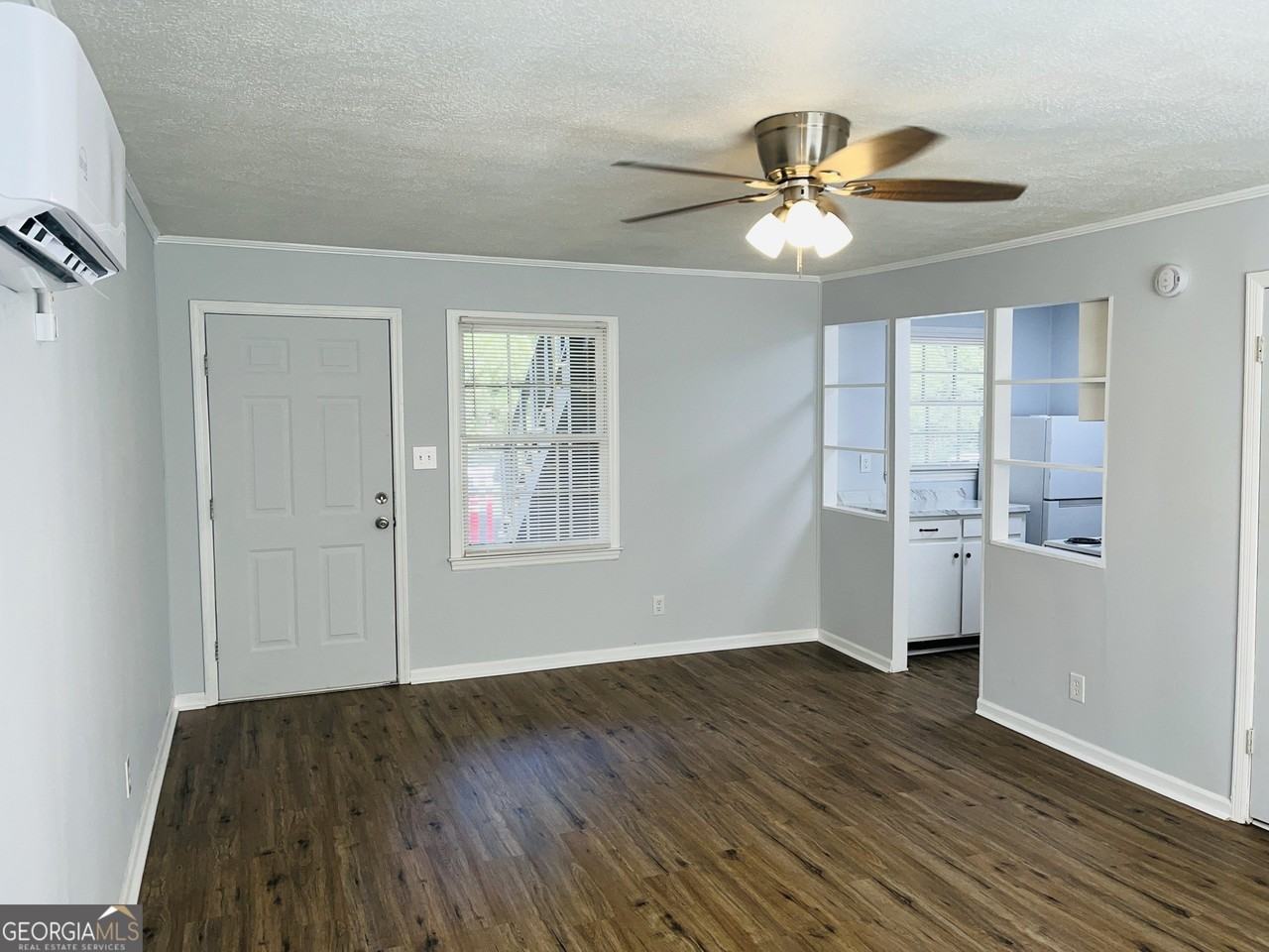 601 W Haralson St #08 - Photo 6 of 13