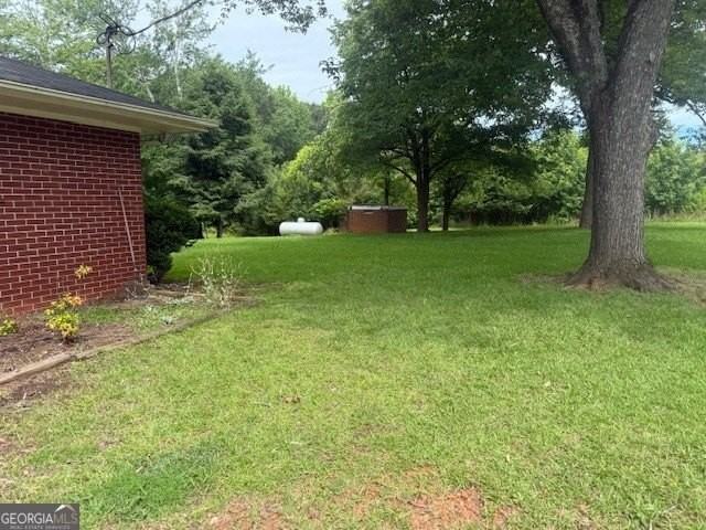 523 Parkdale Dr - Photo 4 of 18