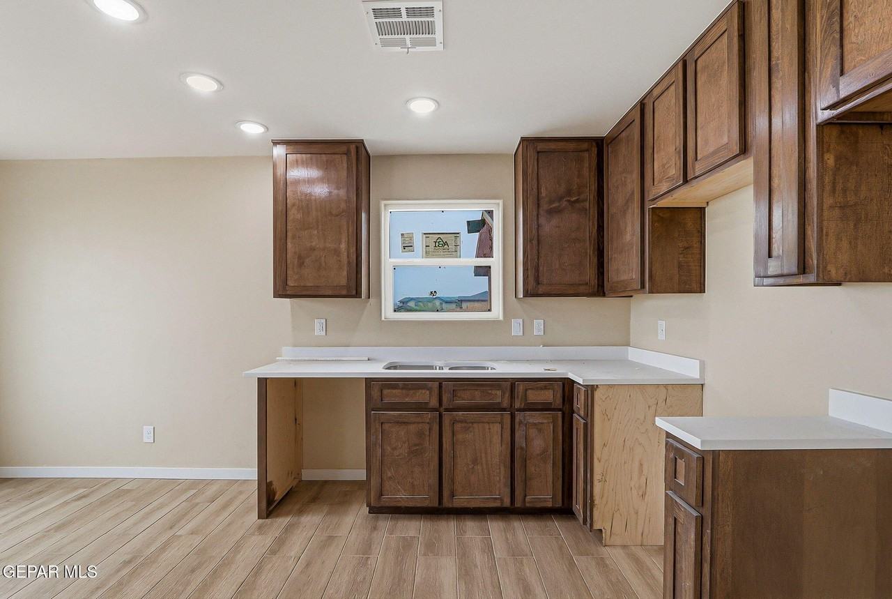 6002 1/2 Pam Mccall Dr #2 - Photo 6 of 12