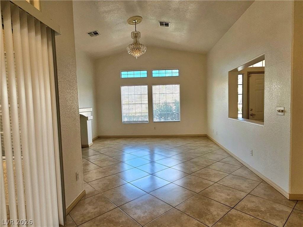 3569 Windy Bluff St - Photo 5 of 23