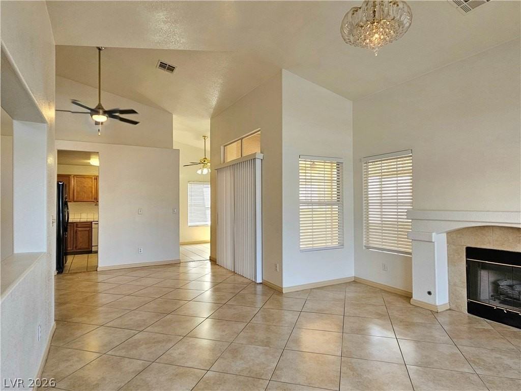 3569 Windy Bluff St - Photo 7 of 23