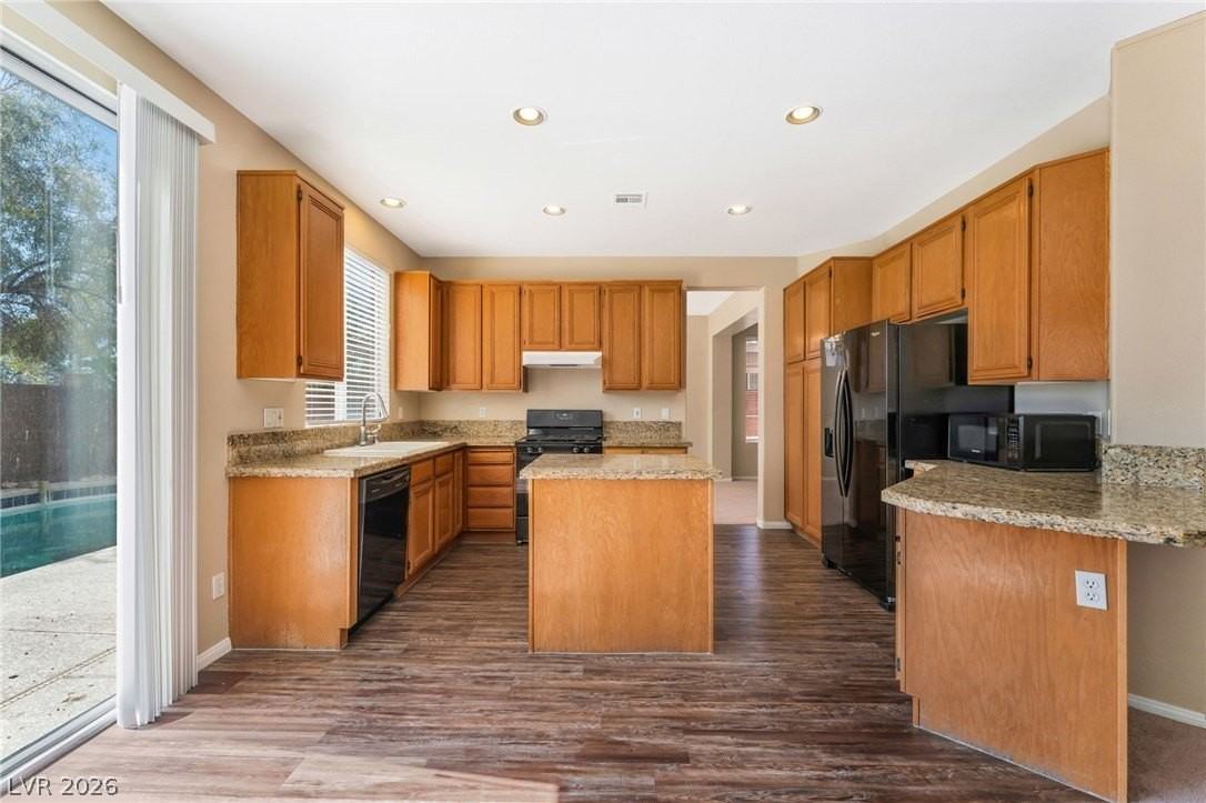 3044 Cherum St - Photo 6 of 26