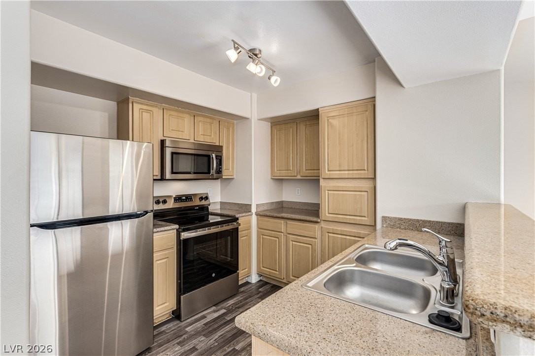 8000 Badura Ave #2165 - Photo 6 of 22