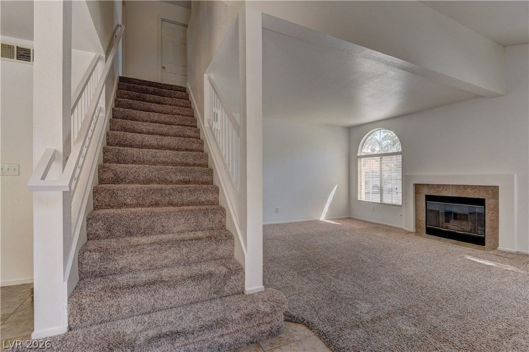 8428 Majestic View Ave - Photo 7 of 35