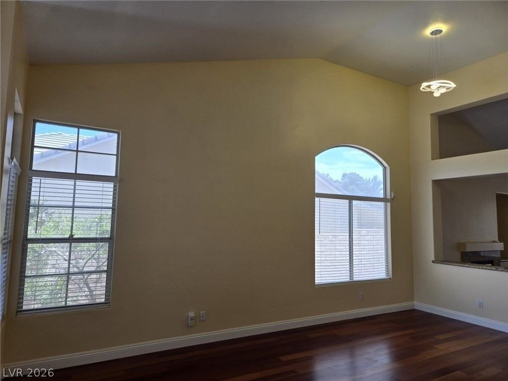 8417 San Ramon Dr - Photo 5 of 33