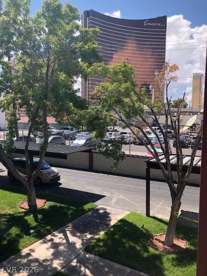 350 E Desert Inn Rd #H201 - Photo 3 of 16