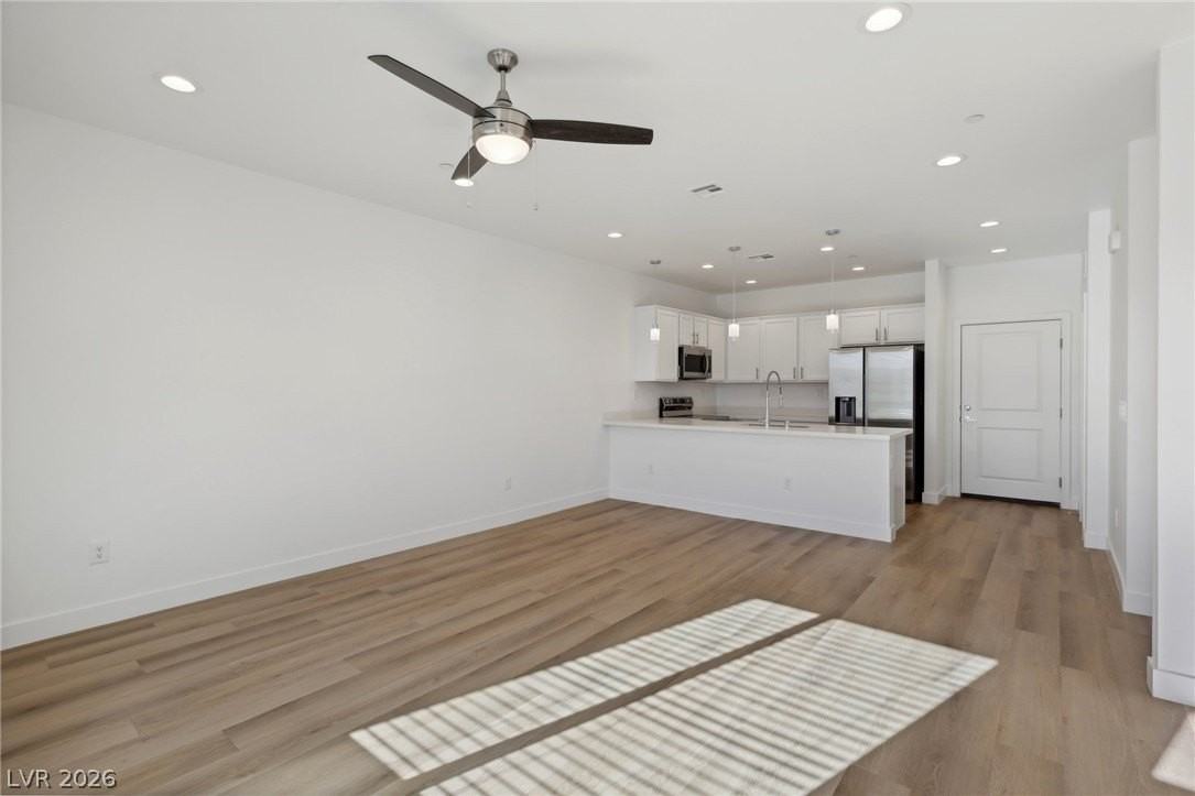 10547 Prospering Valley Ave - Photo 3 of 12