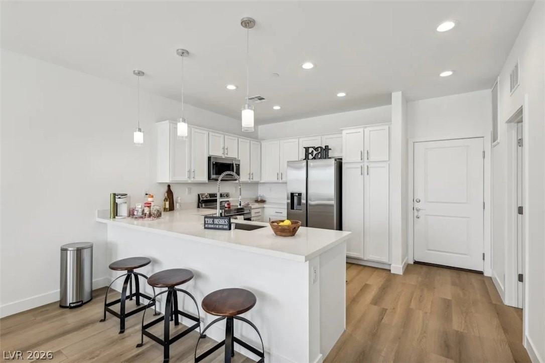10543 Triumph Valley Ave - Photo 4 of 9