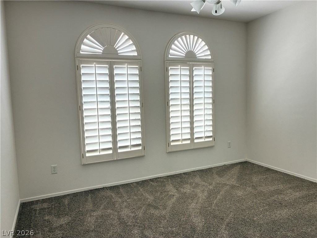 2578 Woodson Ave - Photo 2 of 21