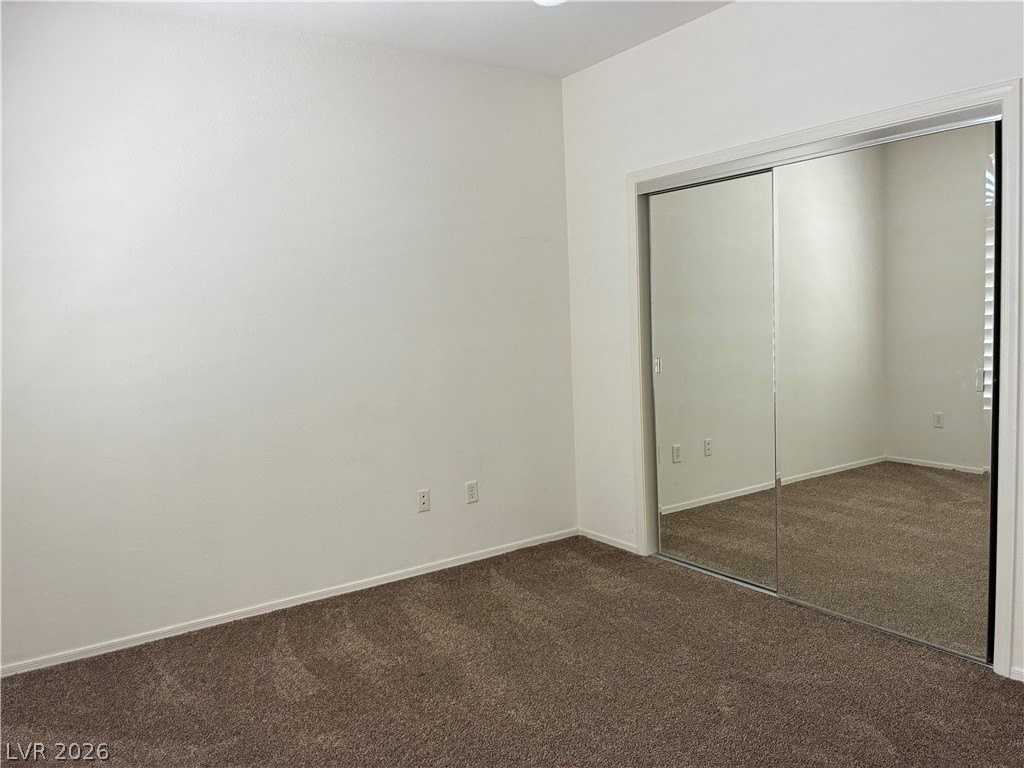2578 Woodson Ave - Photo 3 of 21