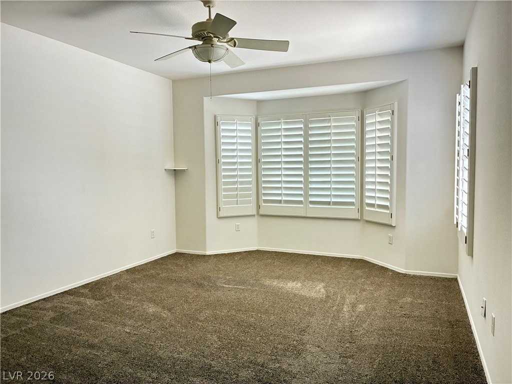 2578 Woodson Ave - Photo 5 of 21