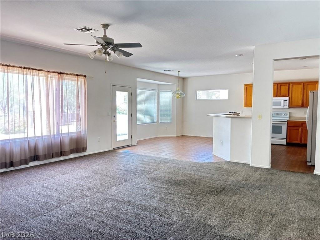 2578 Woodson Ave - Photo 7 of 21