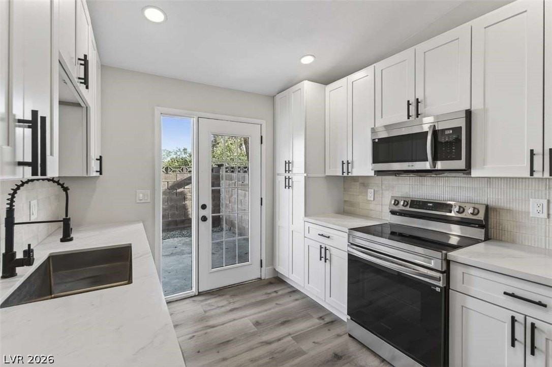 6529 Pinon Pine Way - Photo 3 of 40
