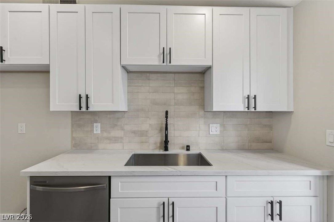 6529 Pinon Pine Way - Photo 4 of 40