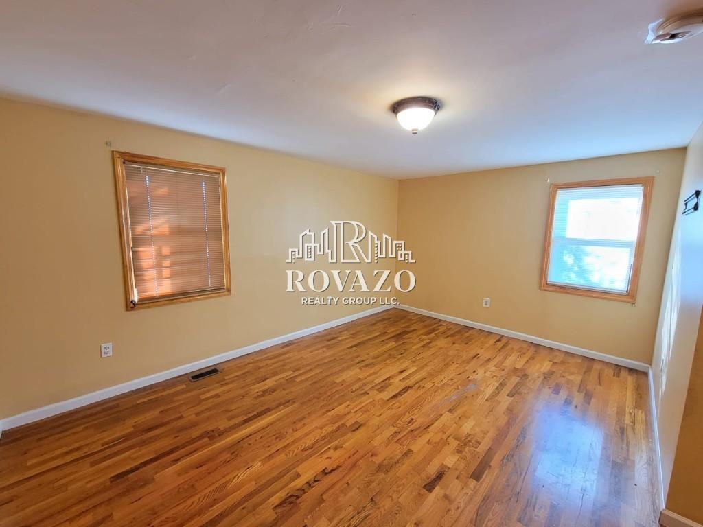 226 Columbia Ave #2RA - Photo 7 of 8