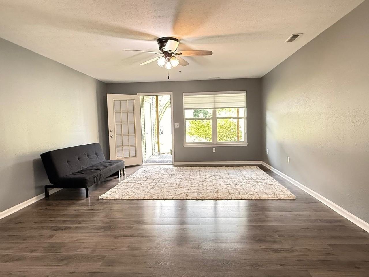 1401 Millbrook Trl - Photo 3 of 18
