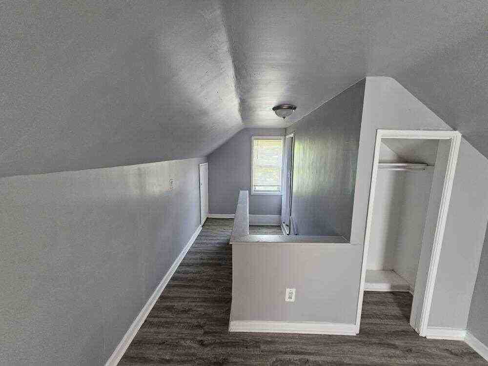 16092 Coram St - Photo 4 of 10