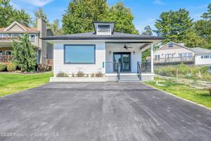 featured image of 1262 Lake Road