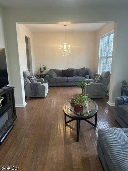 310 Winding Hill Dr - Photo 3 of 17