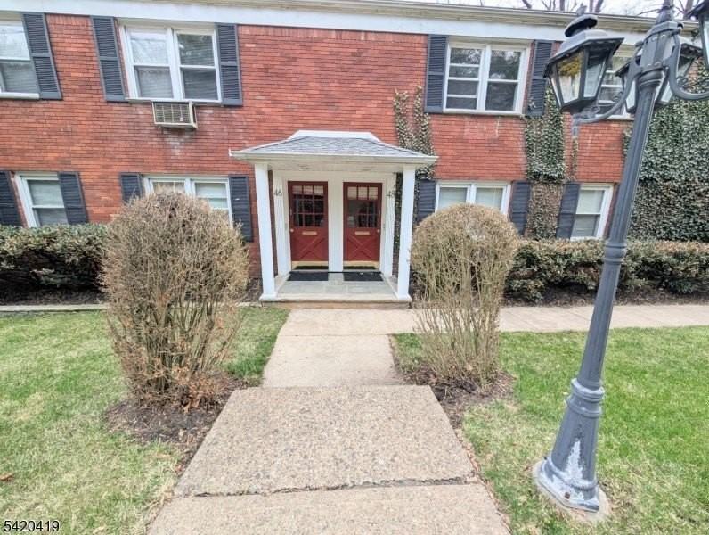 48 Mount Kemble Ave #B - Photo 2 of 19