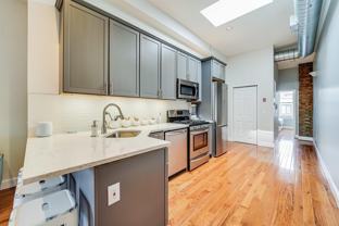 400 Madison St #7 - Photo 1 of 1