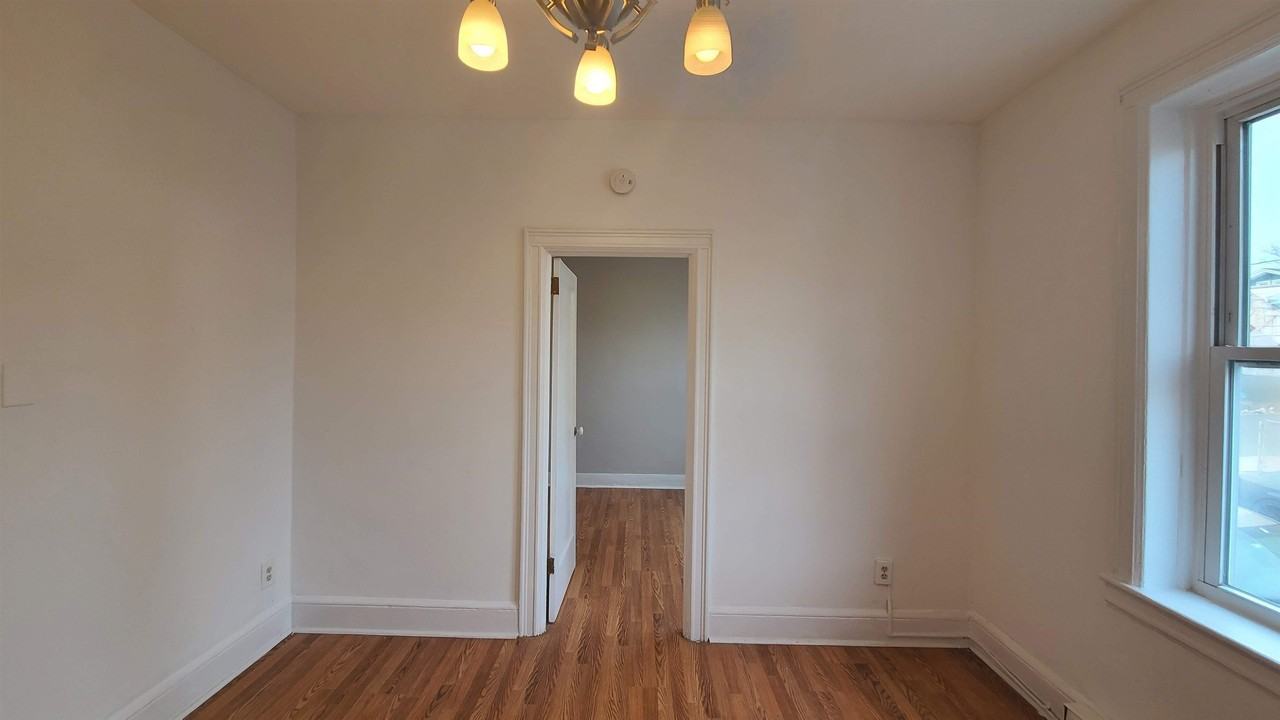 15 Hopkins Ave #1 - Photo 3 of 19