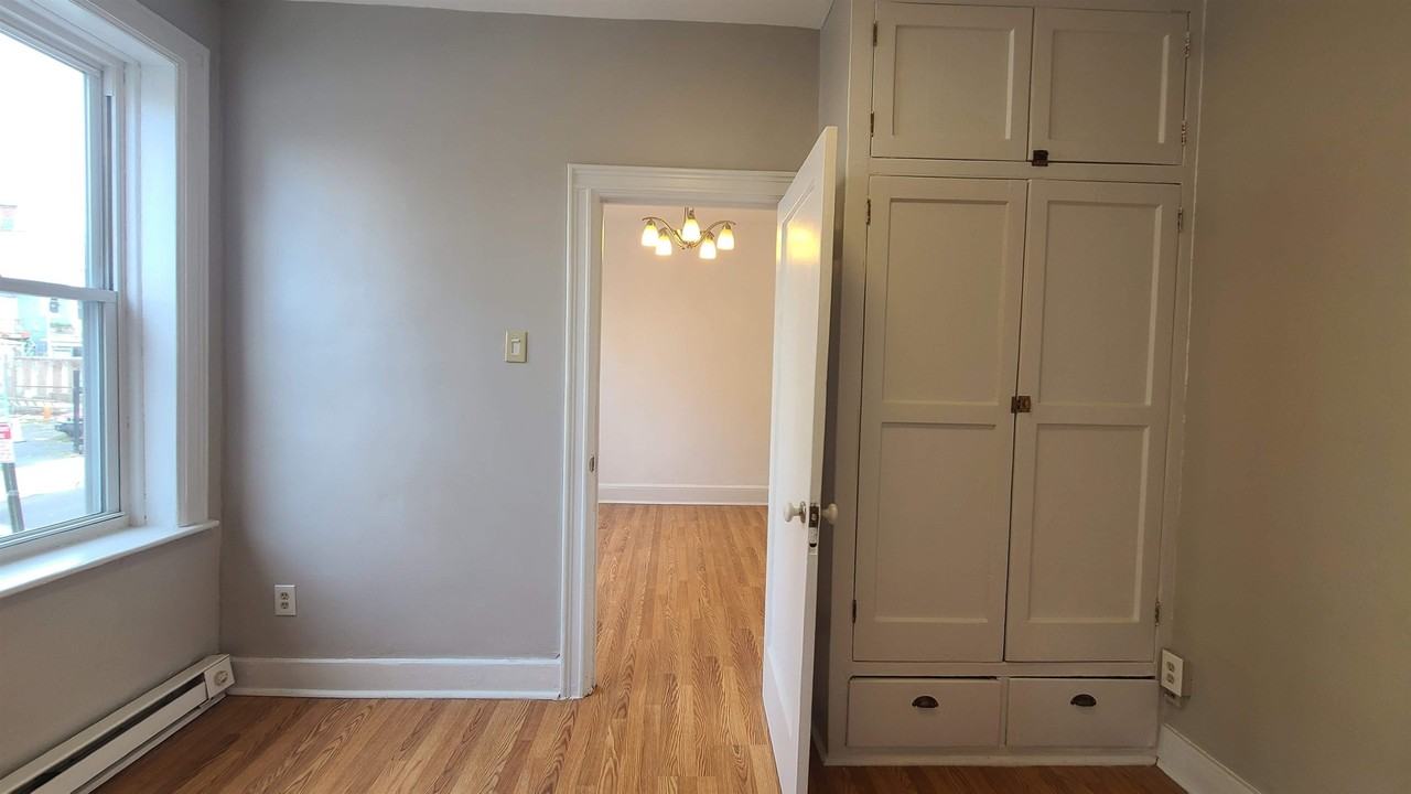 15 Hopkins Ave #1 - Photo 5 of 19