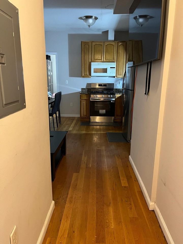 509 Central Ave #1A - Photo 6 of 8