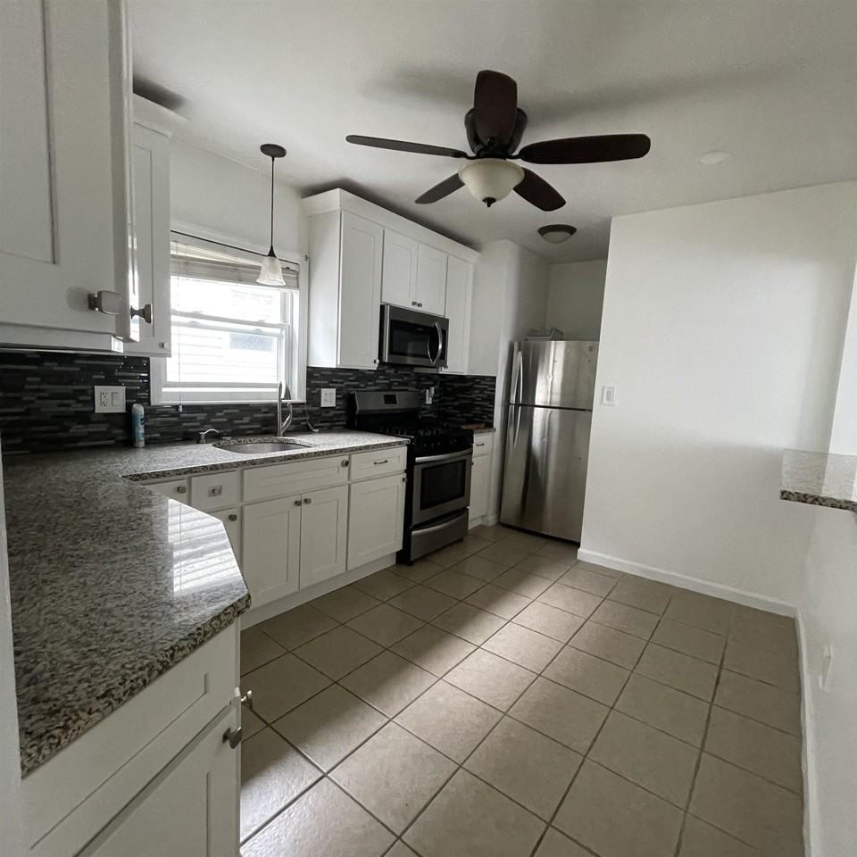 25 Kelly Pkwy - Photo 4 of 16