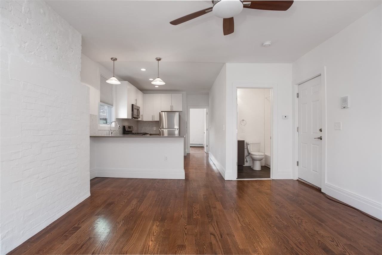 76 Bowers St #3 - Photo 5 of 13