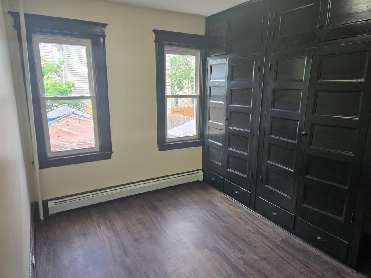 30 Irving St #1 - Photo 6 of 11
