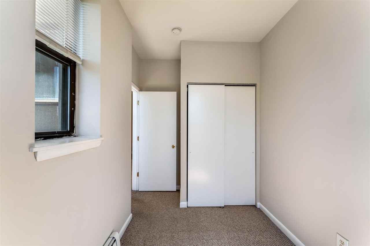 809 Park Ave #8-4R - Photo 6 of 12