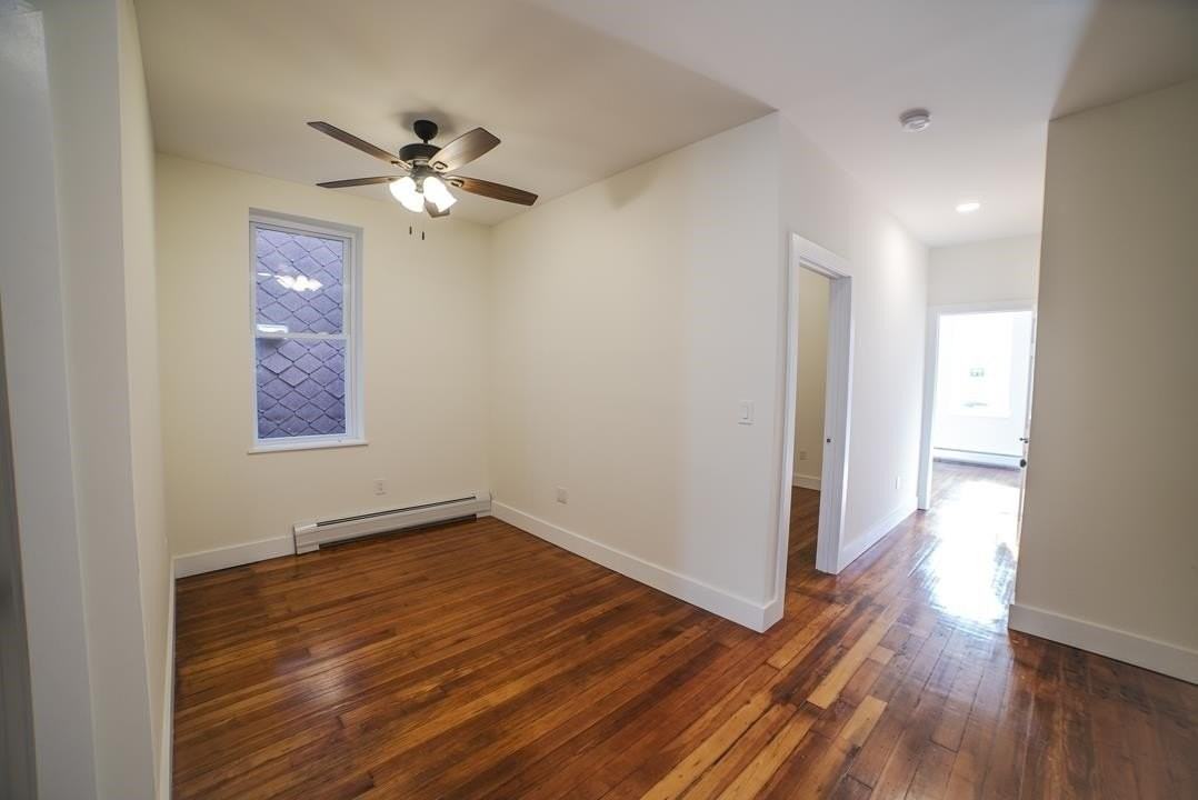 206 48th St #3 - Photo 6 of 21